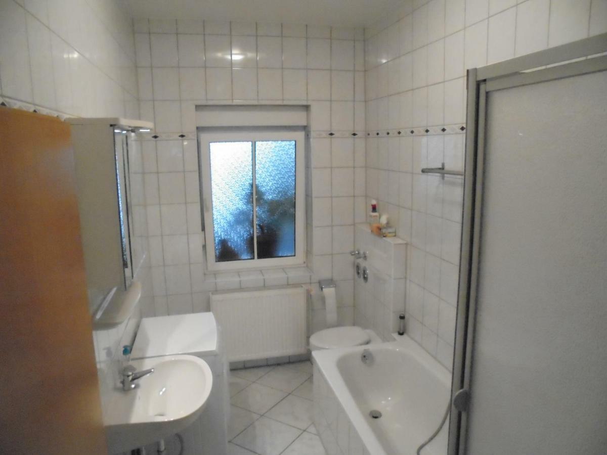 Ferienwohnung Mit Terasse Oberhausen  Ngoại thất bức ảnh