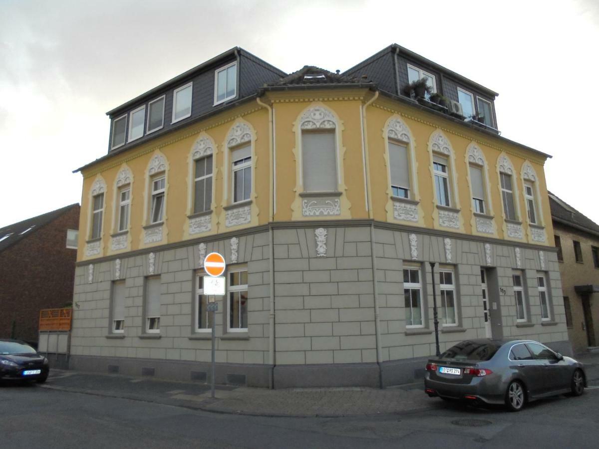Ferienwohnung Mit Terasse Oberhausen  Ngoại thất bức ảnh